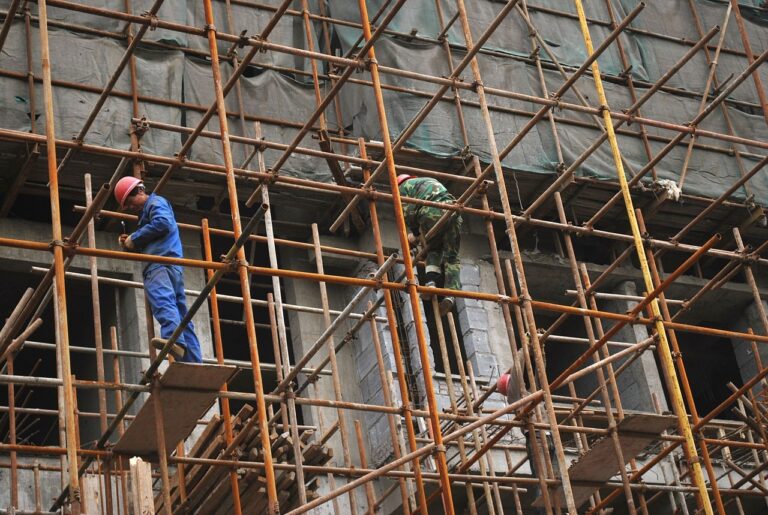 Celebrating Female Construction Workers: Breaking Barriers