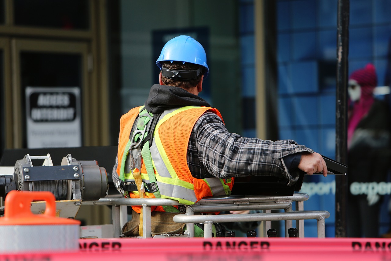 Hiring Construction Workers: What You Need to Know