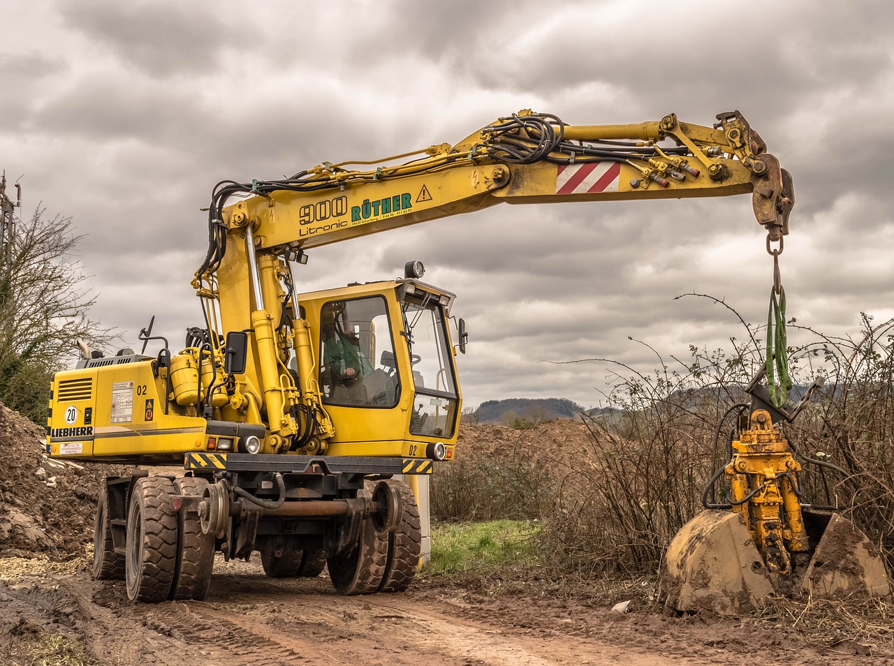 Workout Routines Tailored for Construction Workers